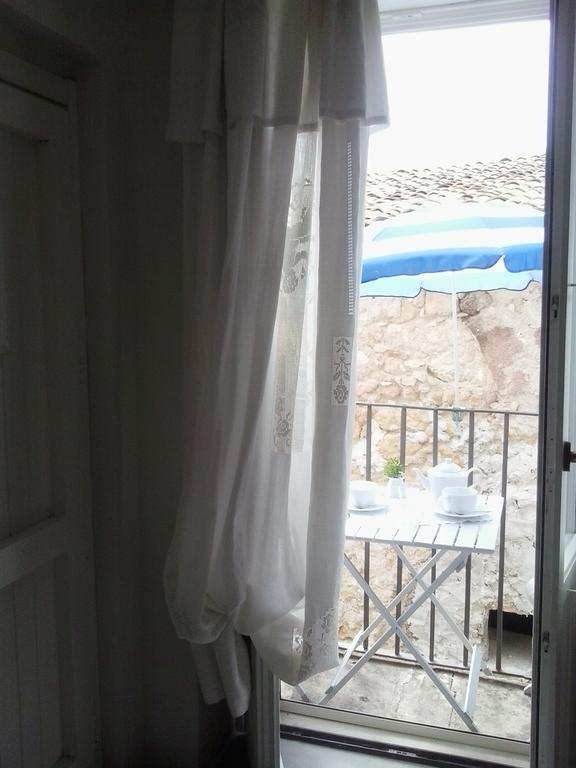 Al Tempio Di Apollo Bed and Breakfast Συρακούσες Δωμάτιο φωτογραφία